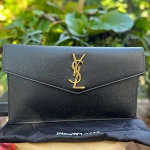 Uptown Medium YSL Monogram Grain de Poudre Pouch